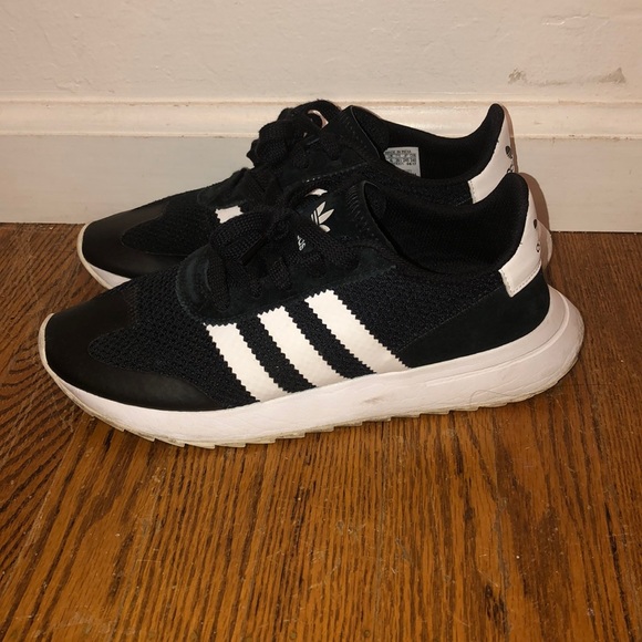 adidas Shoes - Adidas Originals Running Shoes adidas Shoes - Adidas Originals Running Shoes